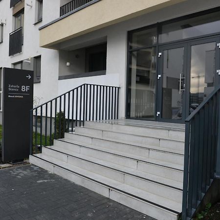 Coresi Deluxe Apartment Brasov Luaran gambar