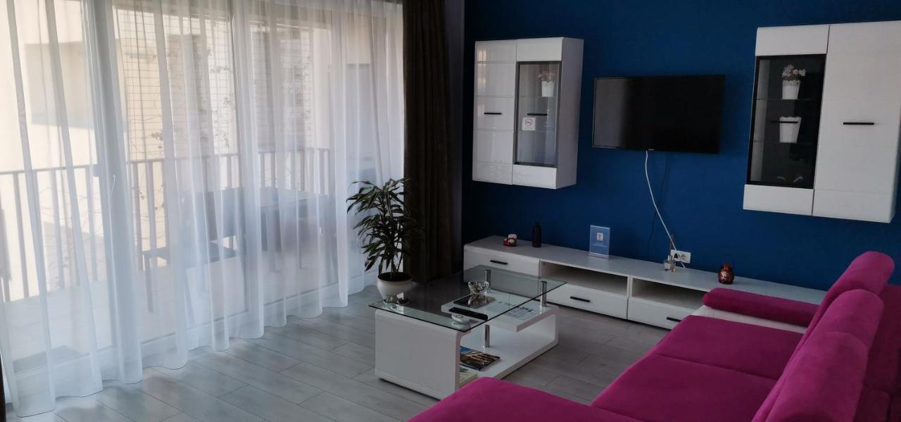 Coresi Deluxe Apartment Brasov Luaran gambar