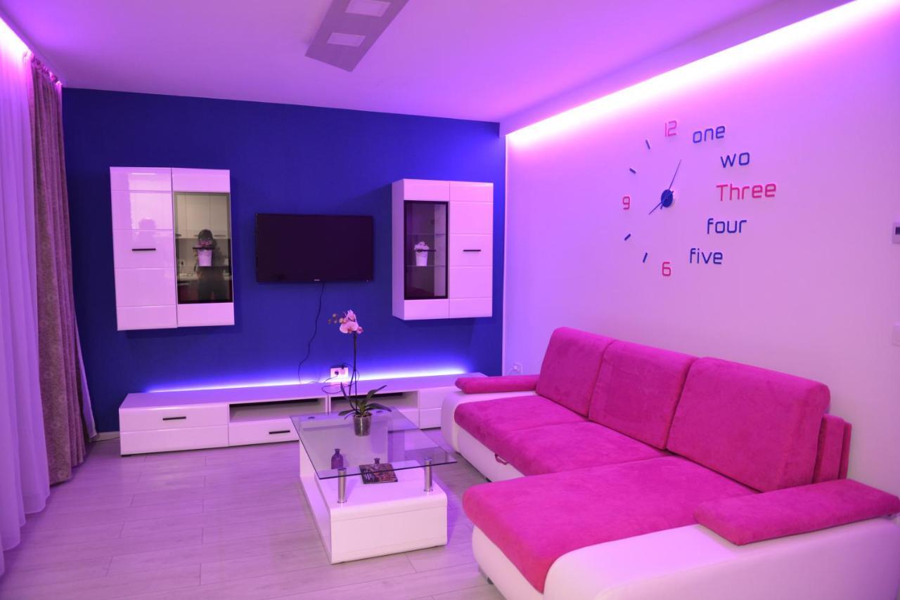 Coresi Deluxe Apartment Brasov Luaran gambar