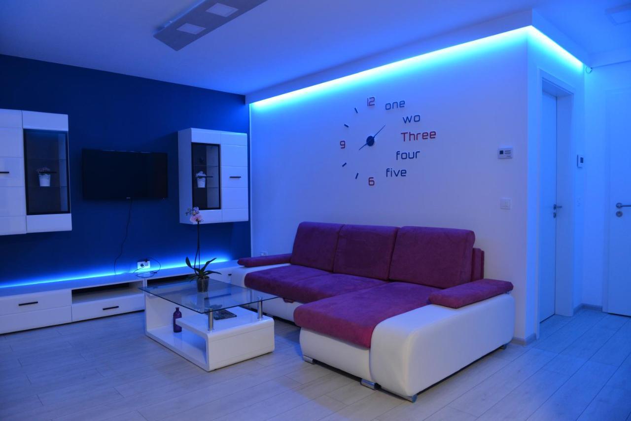 Coresi Deluxe Apartment Brasov Luaran gambar