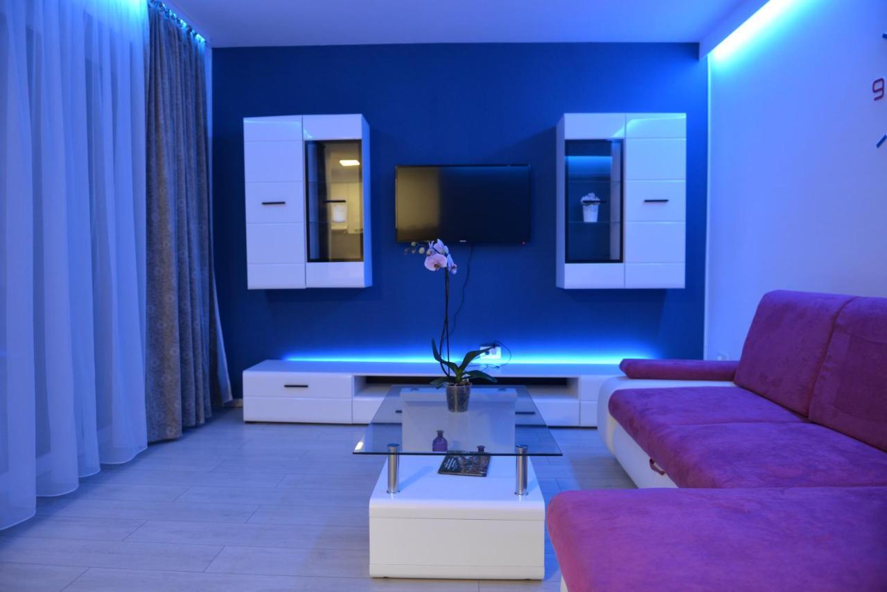 Coresi Deluxe Apartment Brasov Luaran gambar